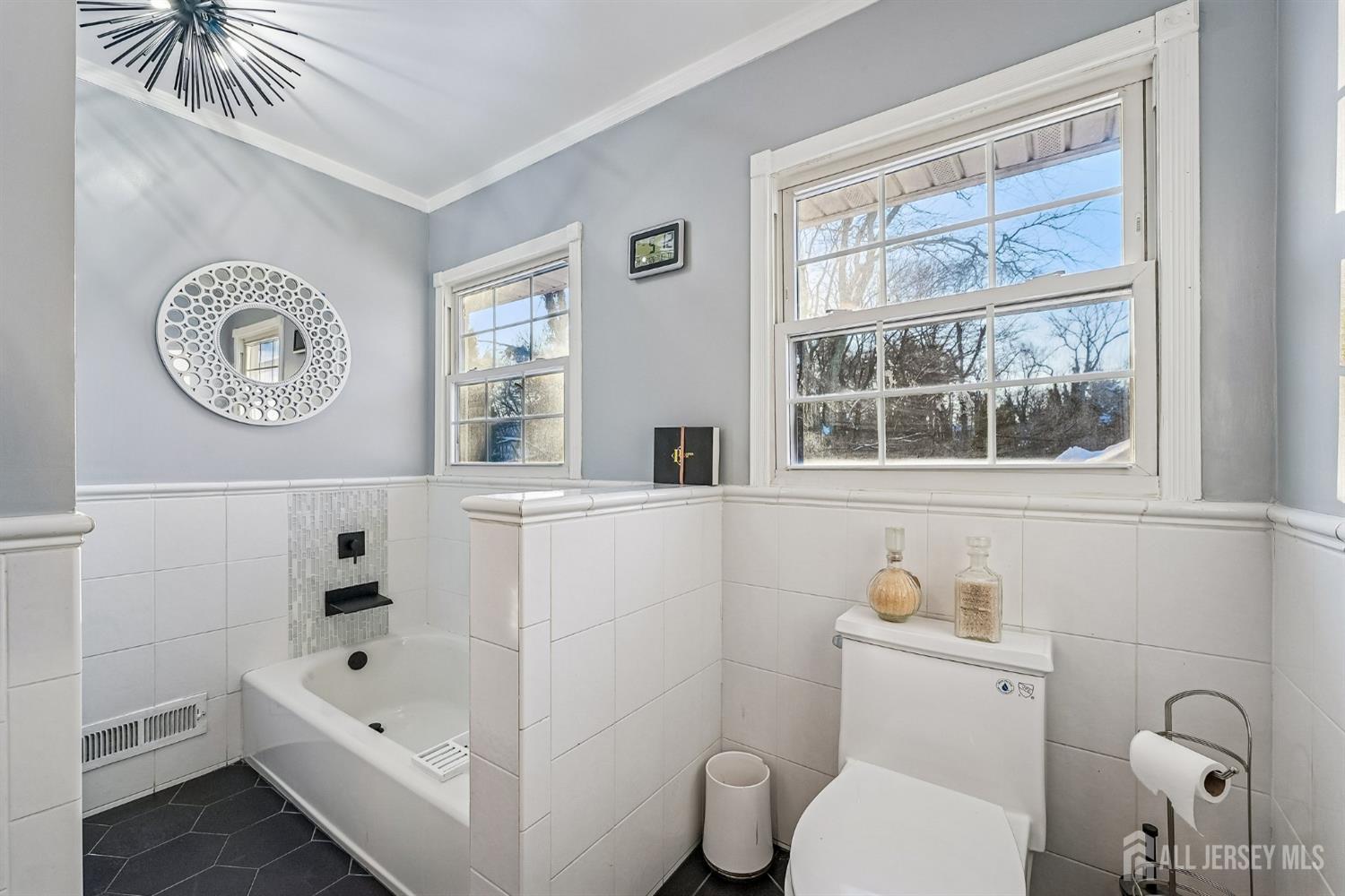 42 Colburn Road East Brunswick, NJ 08816 - Photo 24 of 33