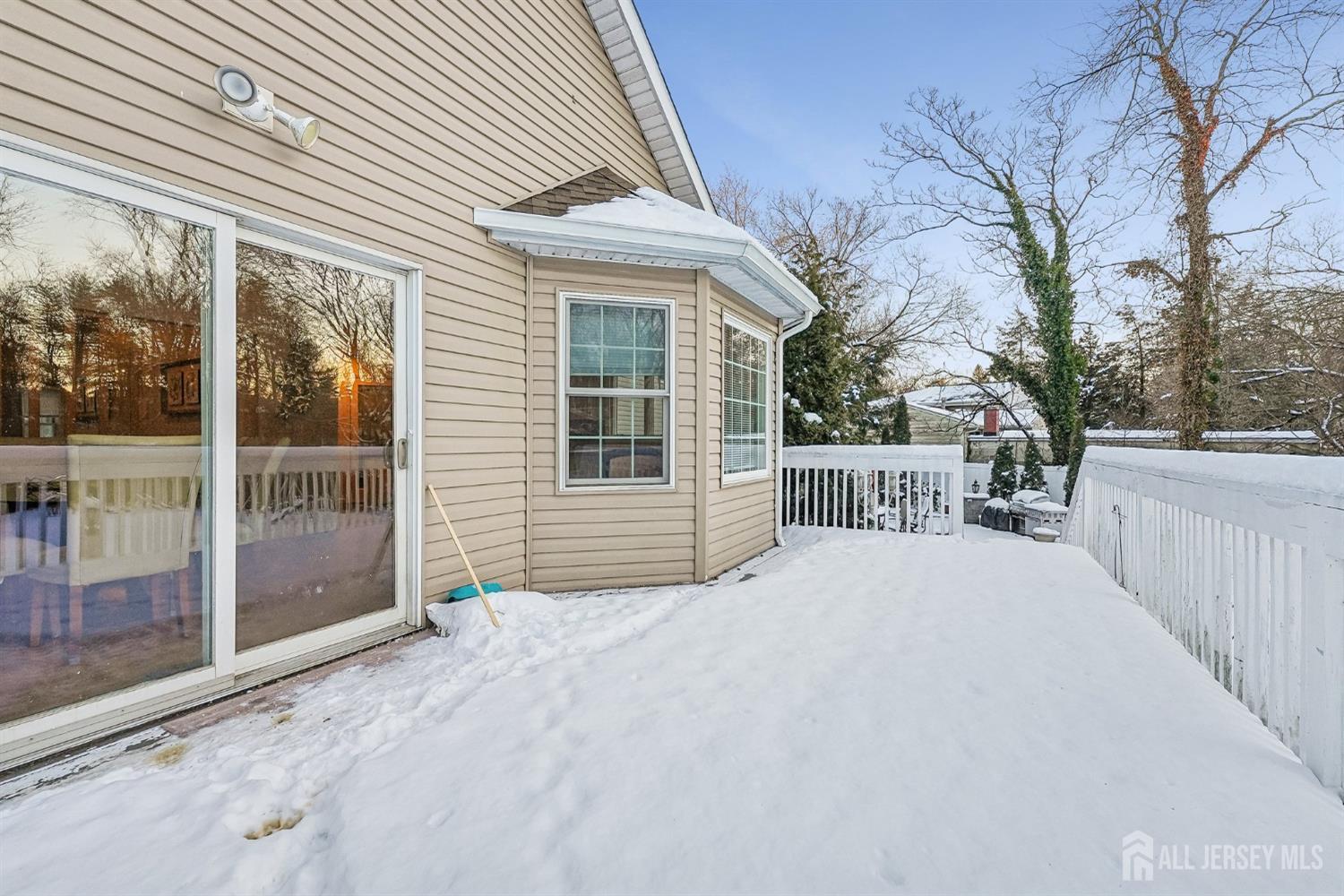 42 Colburn Road East Brunswick, NJ 08816 - Photo 30 of 33