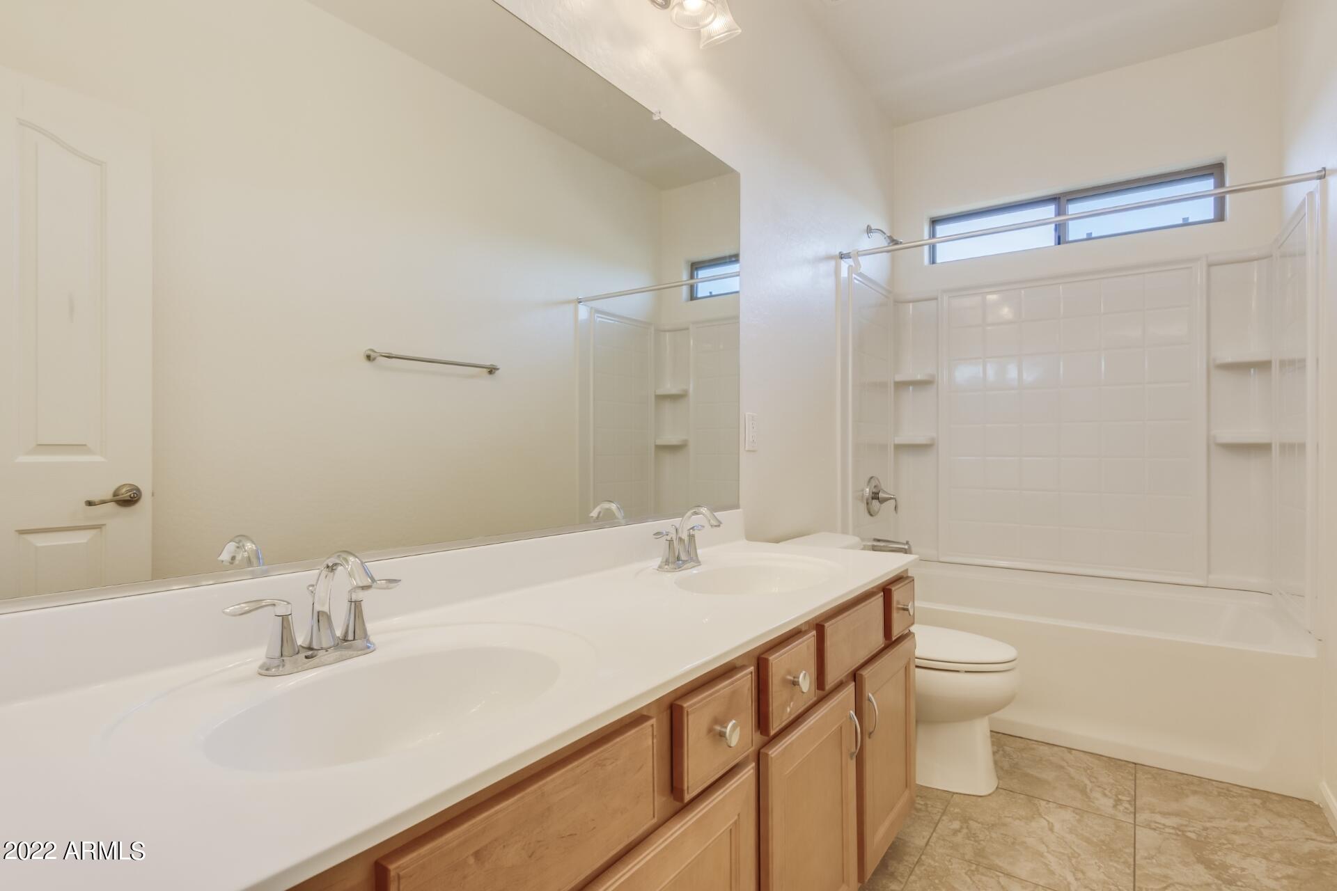5733 West Plum Road Phoenix, AZ 85083 - Photo 25 of 37 0025-Plum (26)