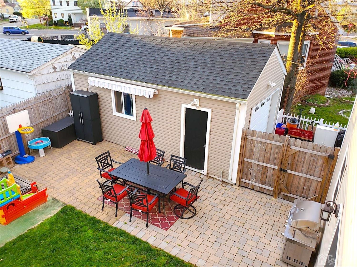 563 Crows Mill Road Fords, NJ 08863 - Photo 23 of 27 Patio / Detached Garage
