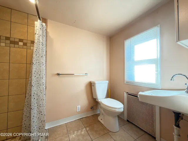 $60,000 | 624 East Front Street, Lansford, PA 18232