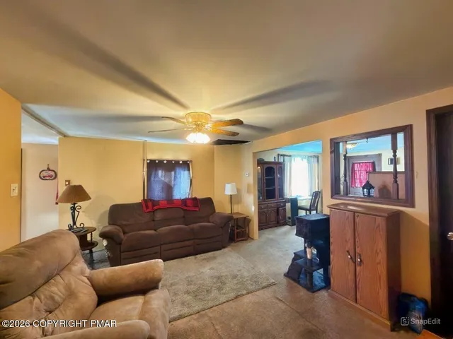 $60,000 | 624 East Front Street, Lansford, PA 18232