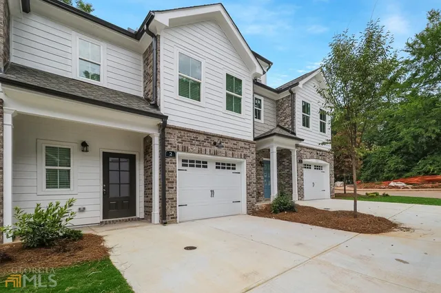 $1,695 | 15 Sprayberry Road, Unit 15, Newnan, GA 30263