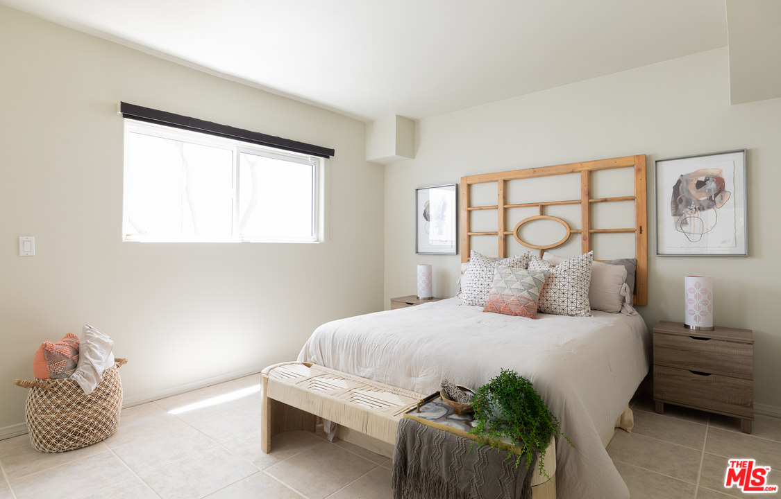 31855 Broad Beach Road Malibu, CA 90265 - Photo 20 of 33