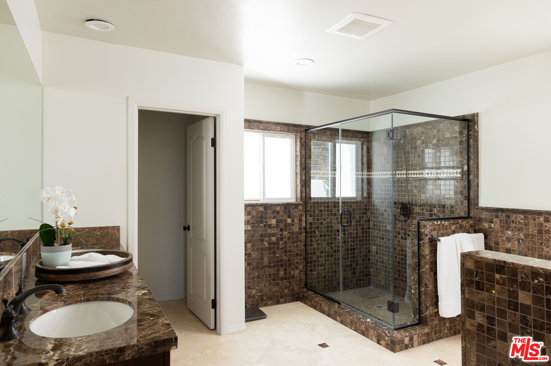 31855 Broad Beach Road Malibu, CA 90265 - Photo 23 of 33