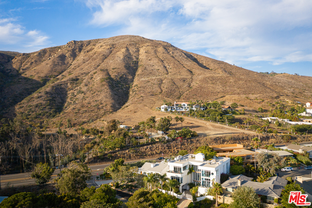 31855 Broad Beach Road Malibu, CA 90265 - Photo 30 of 33