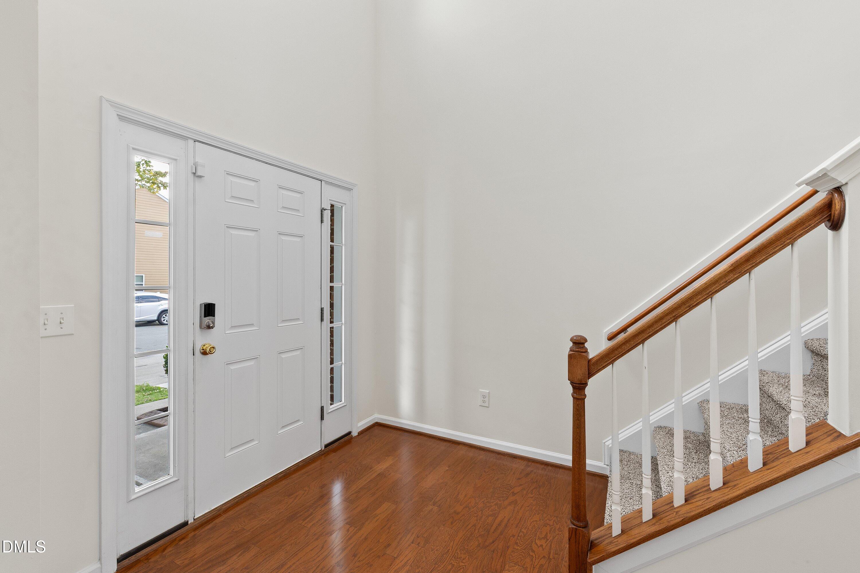 103 Thorngate Road Durham, NC 27703 - Photo 8 of 50 08-103 Thorngate Rd_7272