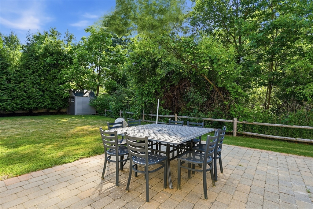 8 Cheevers Path, Unit 8 Bedford, MA 01730 - Photo 35 of 37