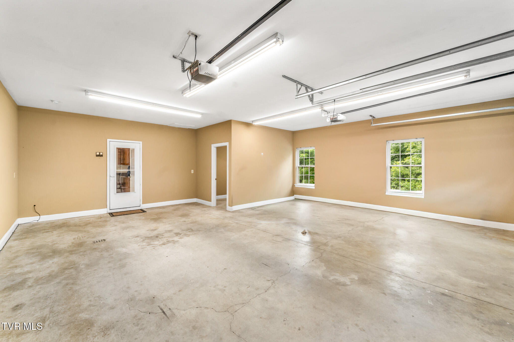3315 Island Road, Unit 1 Blountville, TN 37617 - Photo 43 of 58 DSC09033-2