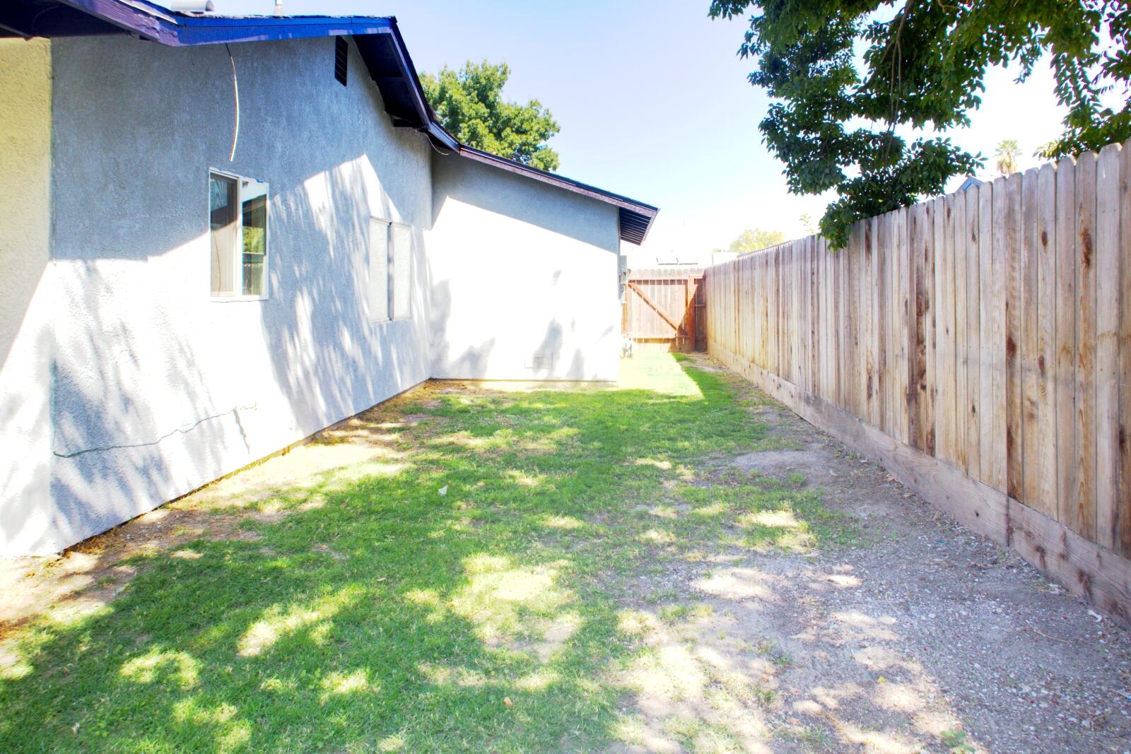 558 Perry Avenue Corcoran, CA 93212 - Photo 38 of 42 editSouth Side