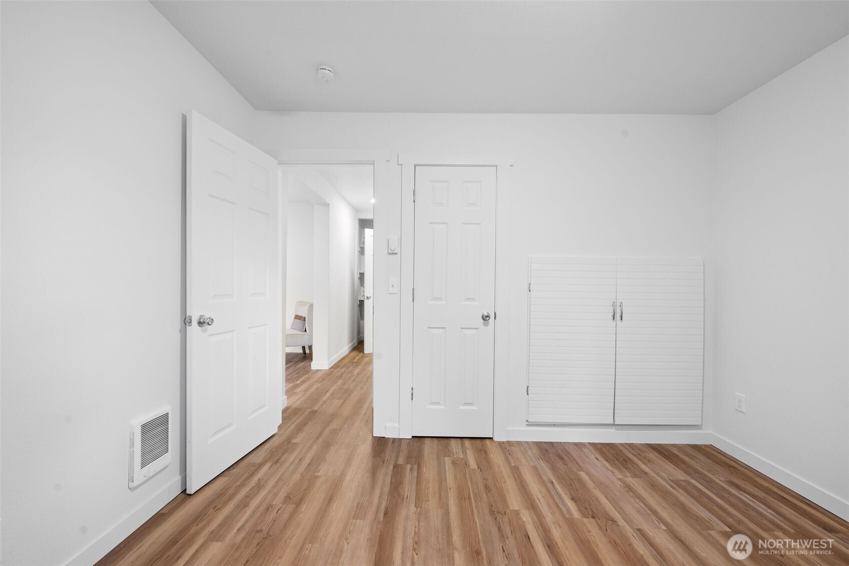 1490 Armstrong Street Raymond, WA 98577 - Photo 19 of 35