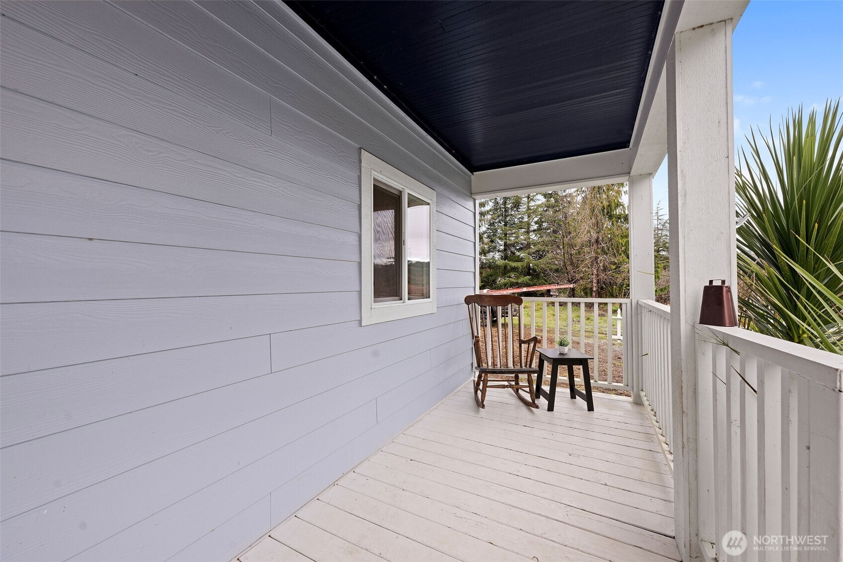 1490 Armstrong Street Raymond, WA 98577 - Photo 2 of 35