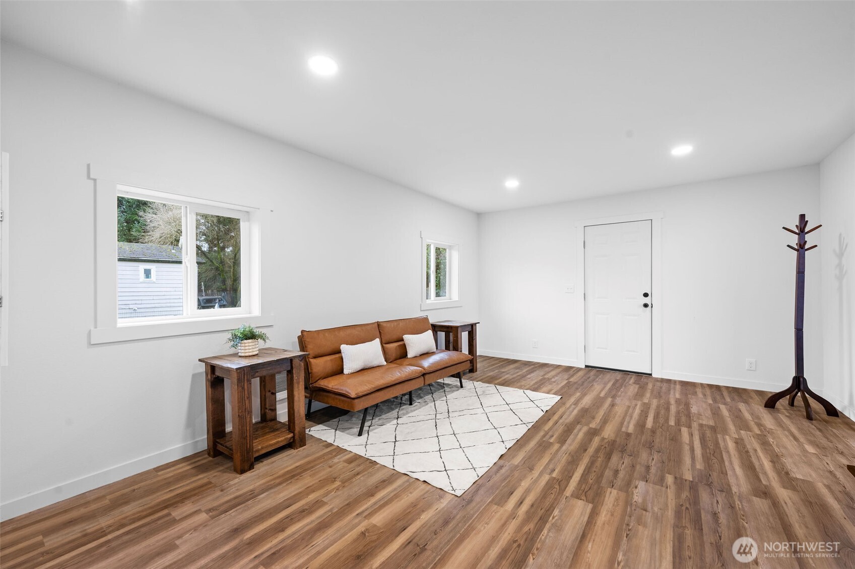 1490 Armstrong Street Raymond, WA 98577 - Photo 23 of 35