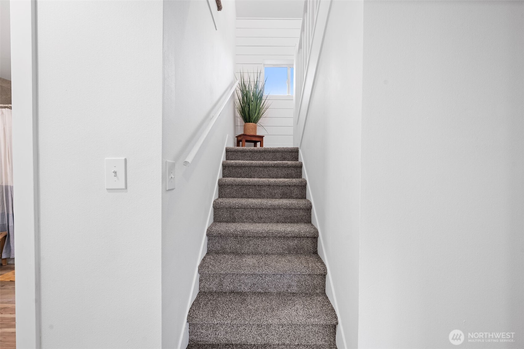 1490 Armstrong Street Raymond, WA 98577 - Photo 24 of 35