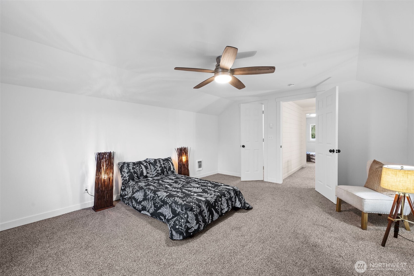 1490 Armstrong Street Raymond, WA 98577 - Photo 28 of 35