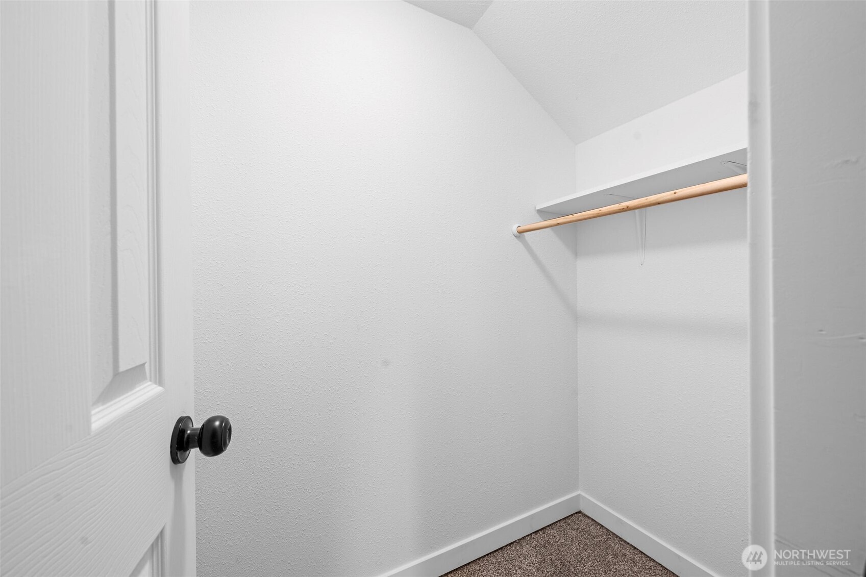 1490 Armstrong Street Raymond, WA 98577 - Photo 33 of 35