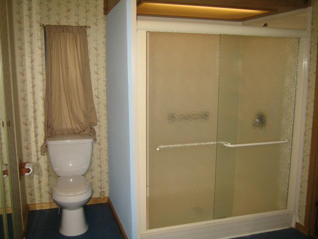 201 South Strong Road Farmington, ME 04938 - Photo 12 of 25 Bathroom.