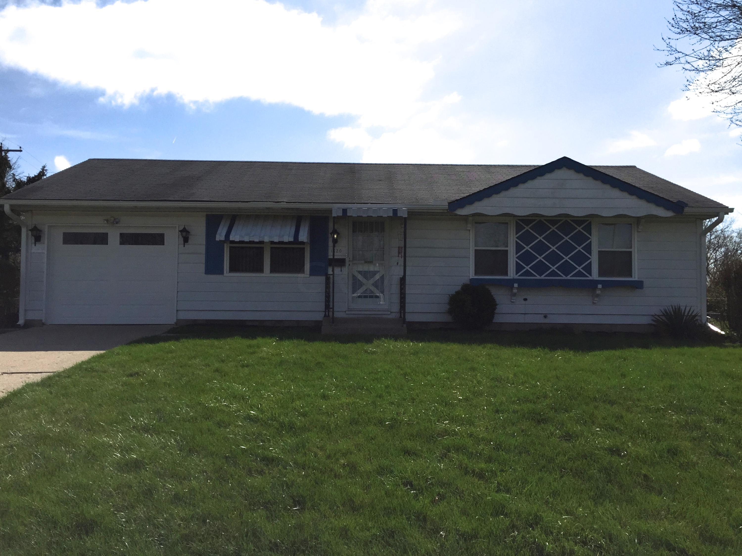 1820 Portage Path Springfield, OH 45506 - Photo 3 of 17