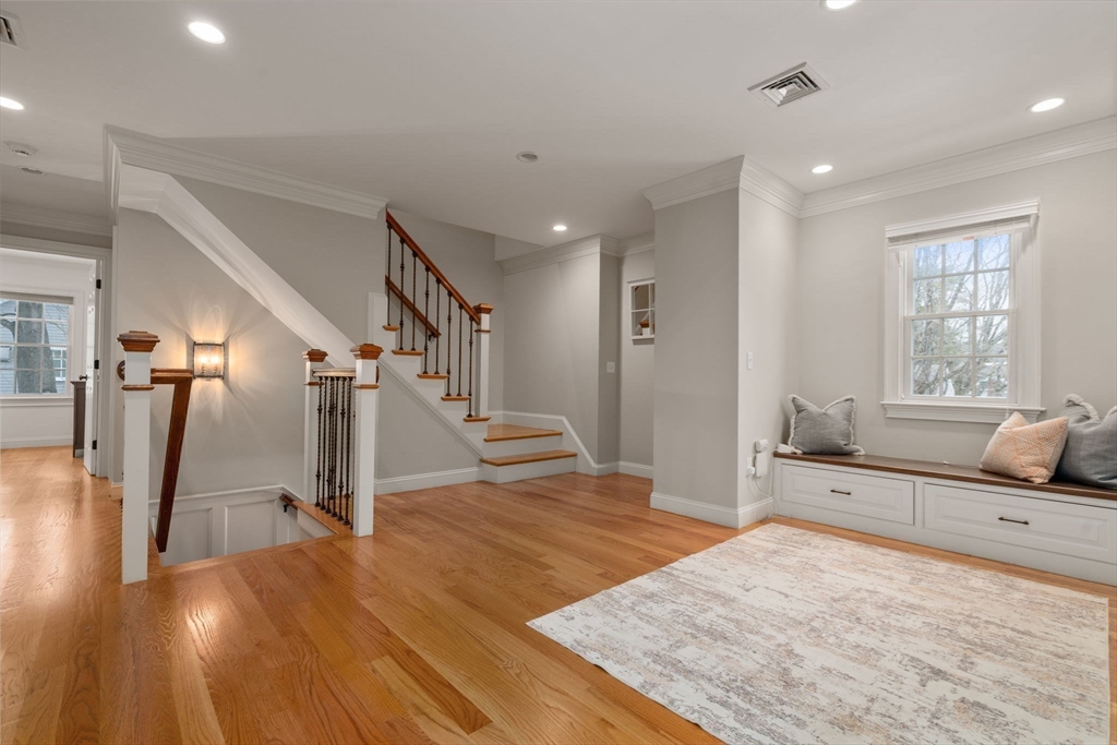 53 Chesterton Road Wellesley, MA 02481 - Photo 16 of 31