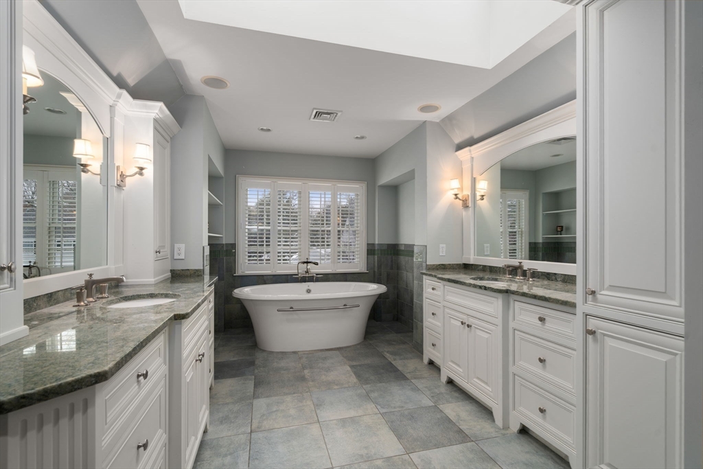 53 Chesterton Road Wellesley, MA 02481 - Photo 20 of 31