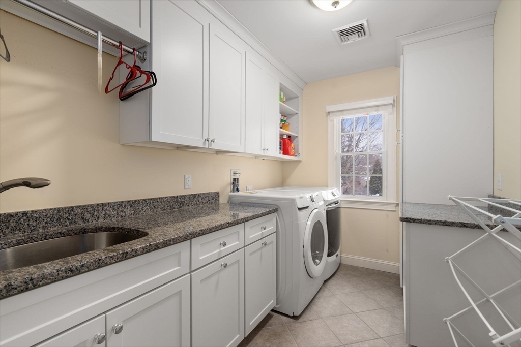 53 Chesterton Road Wellesley, MA 02481 - Photo 25 of 31