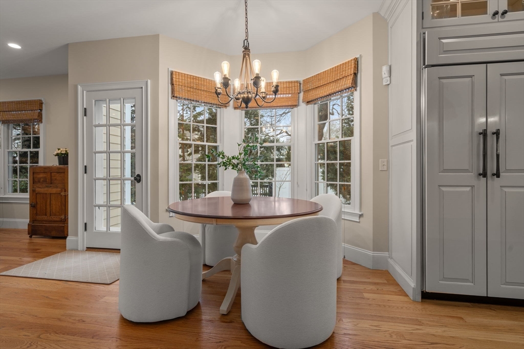 53 Chesterton Road Wellesley, MA 02481 - Photo 9 of 31