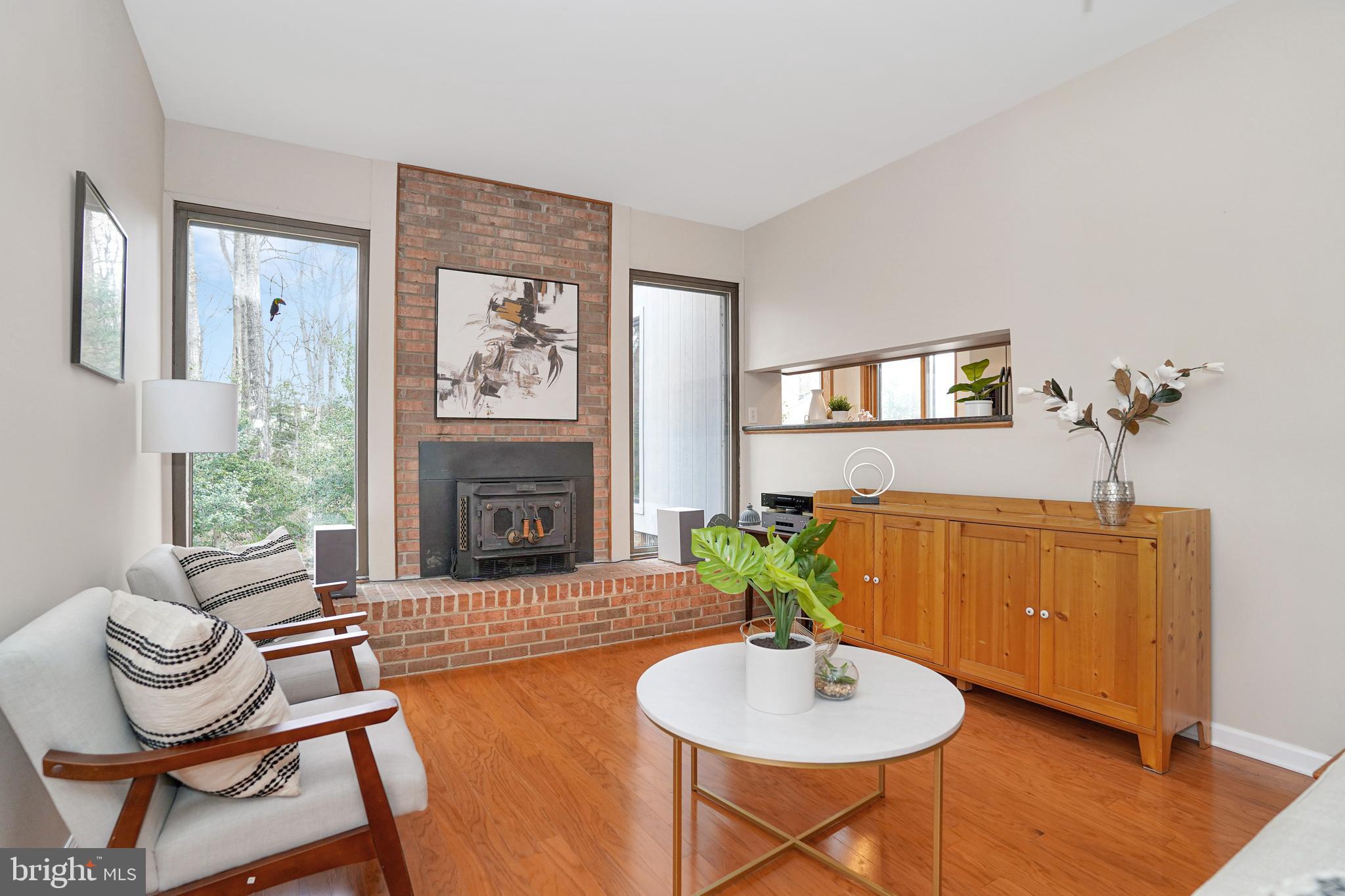 11910 Bennett Road Herndon, VA 20171 - Photo 17 of 66 Gallery Image 17