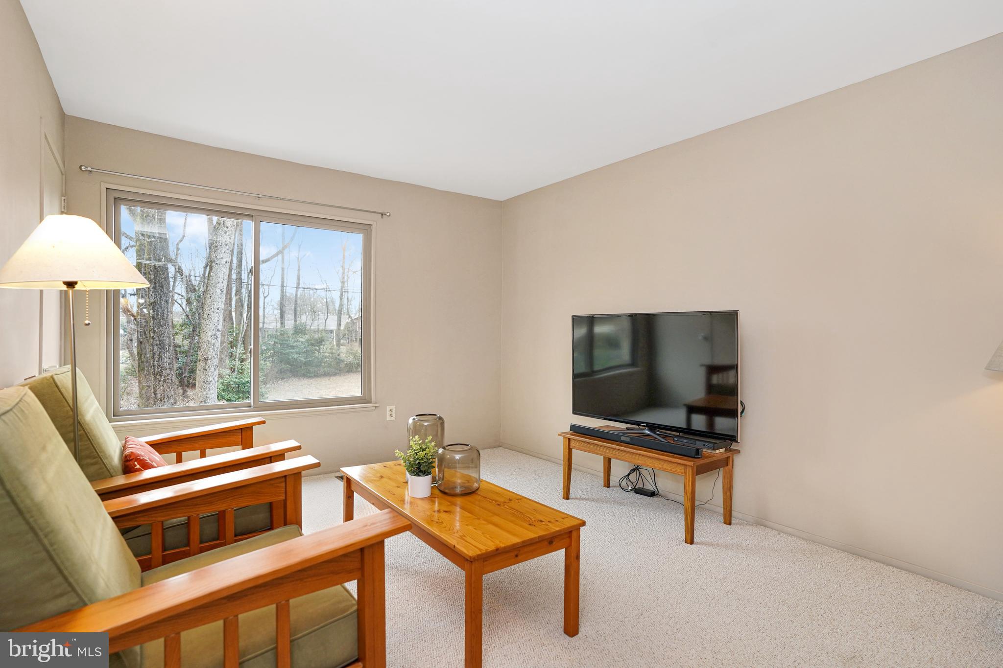 11910 Bennett Road Herndon, VA 20171 - Photo 44 of 66 Gallery Image 44
