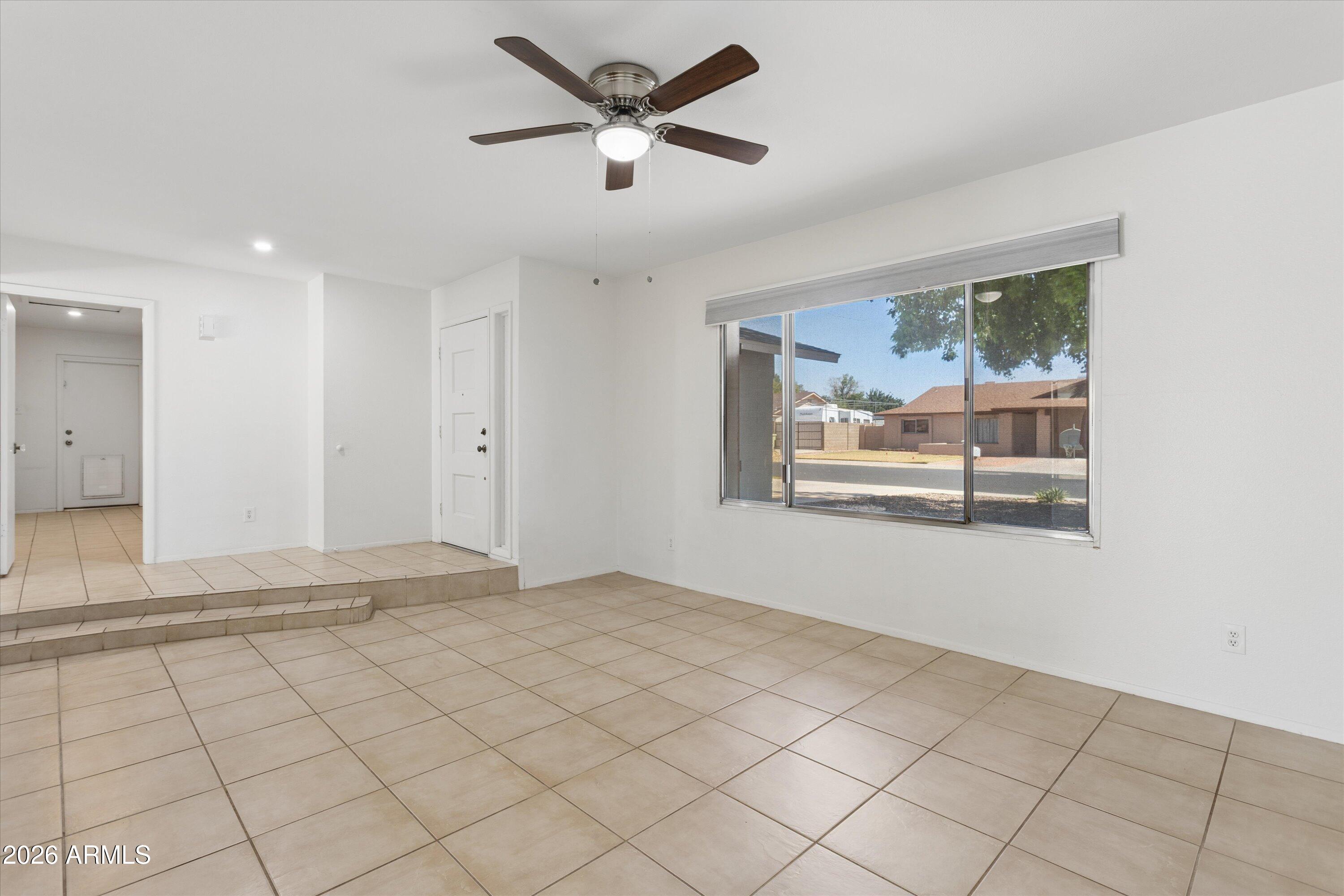 5214 West Redfield Road Glendale, AZ 85306 - Photo 8 of 42