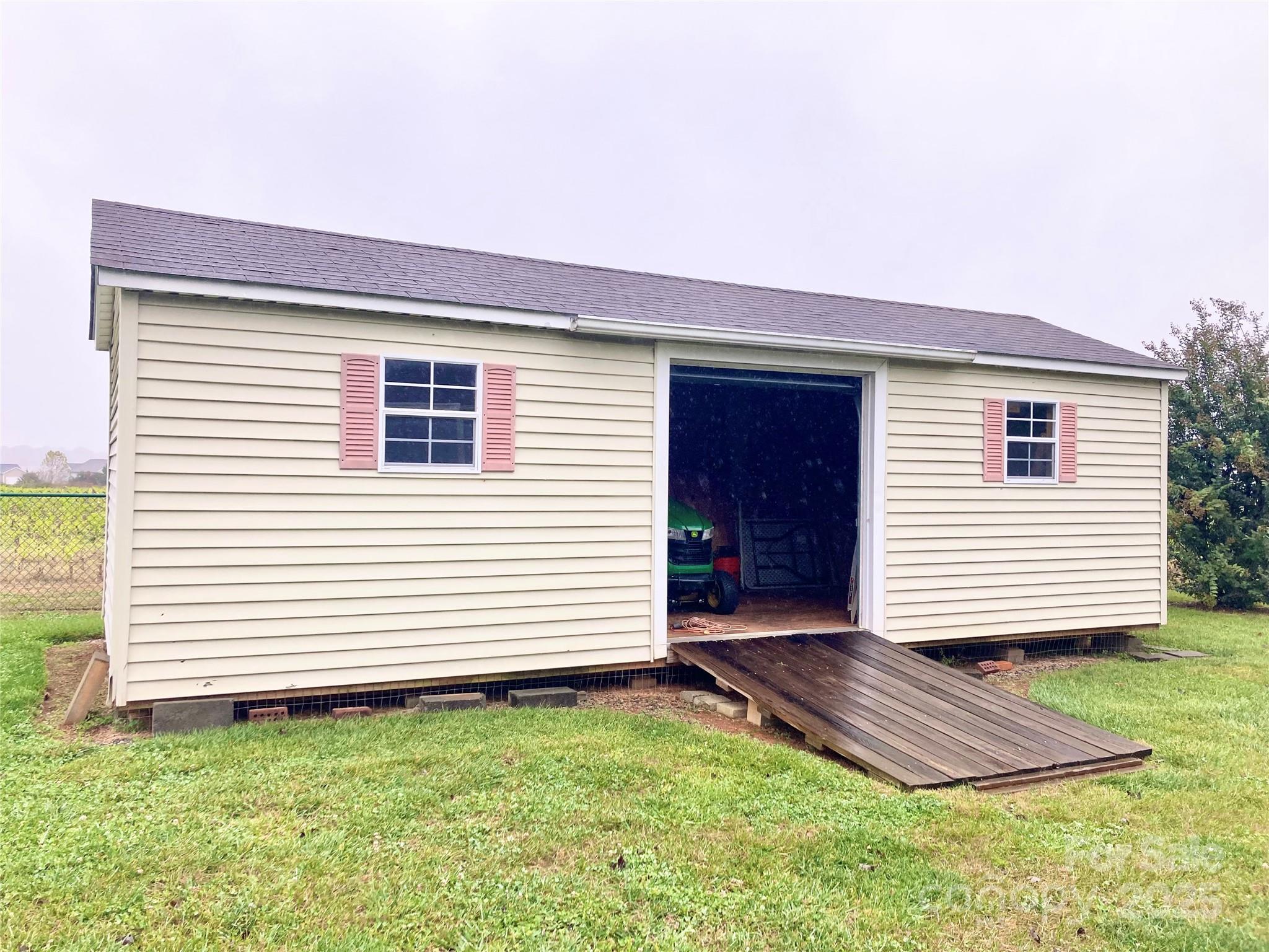 7530 Woodleaf Road Woodleaf, NC 27054 - Photo 34 of 41