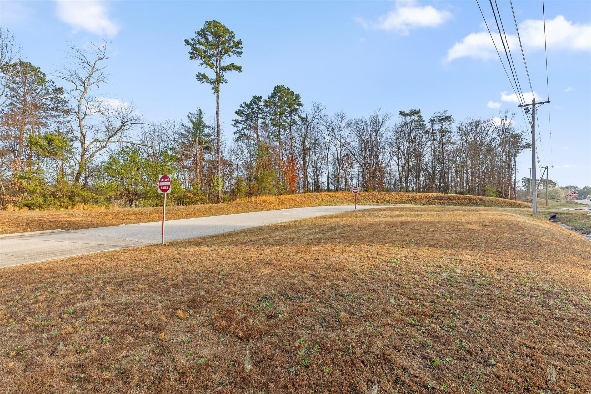 8961 Highway 58 Harrison, TN 37341 - Photo 3 of 13 01-TN 58-1
