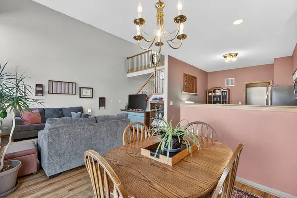 $275,000 | 6923 Clearwater Drive, Unit CM042, Plainfield, IL 60586