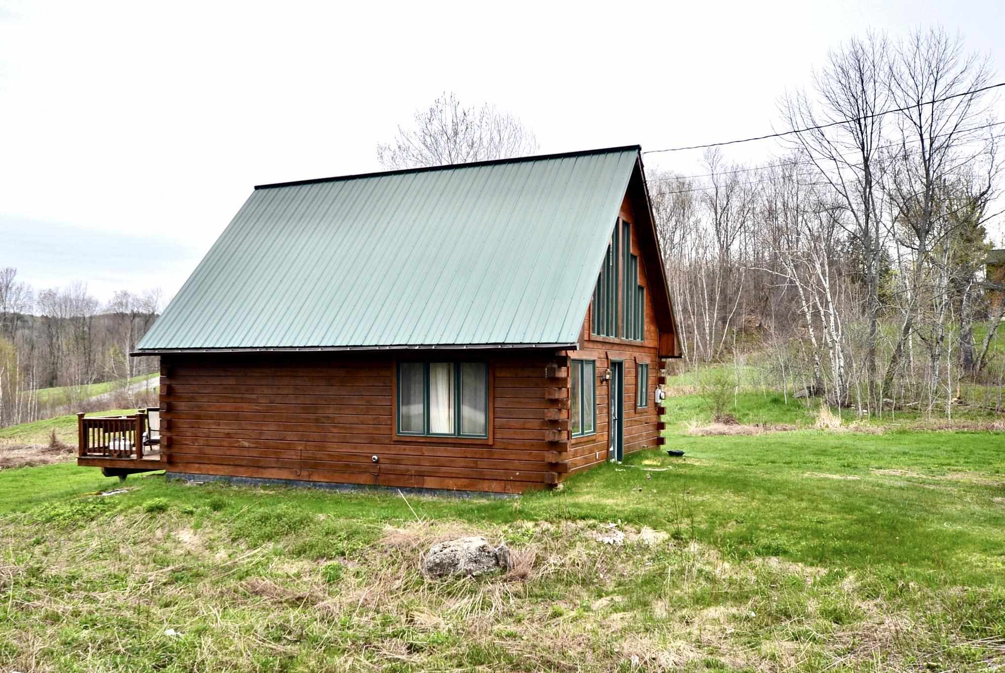 2935 Perry Hill Road Waterbury, VT 05676 - Photo 3 of 13 Gallery Image 3