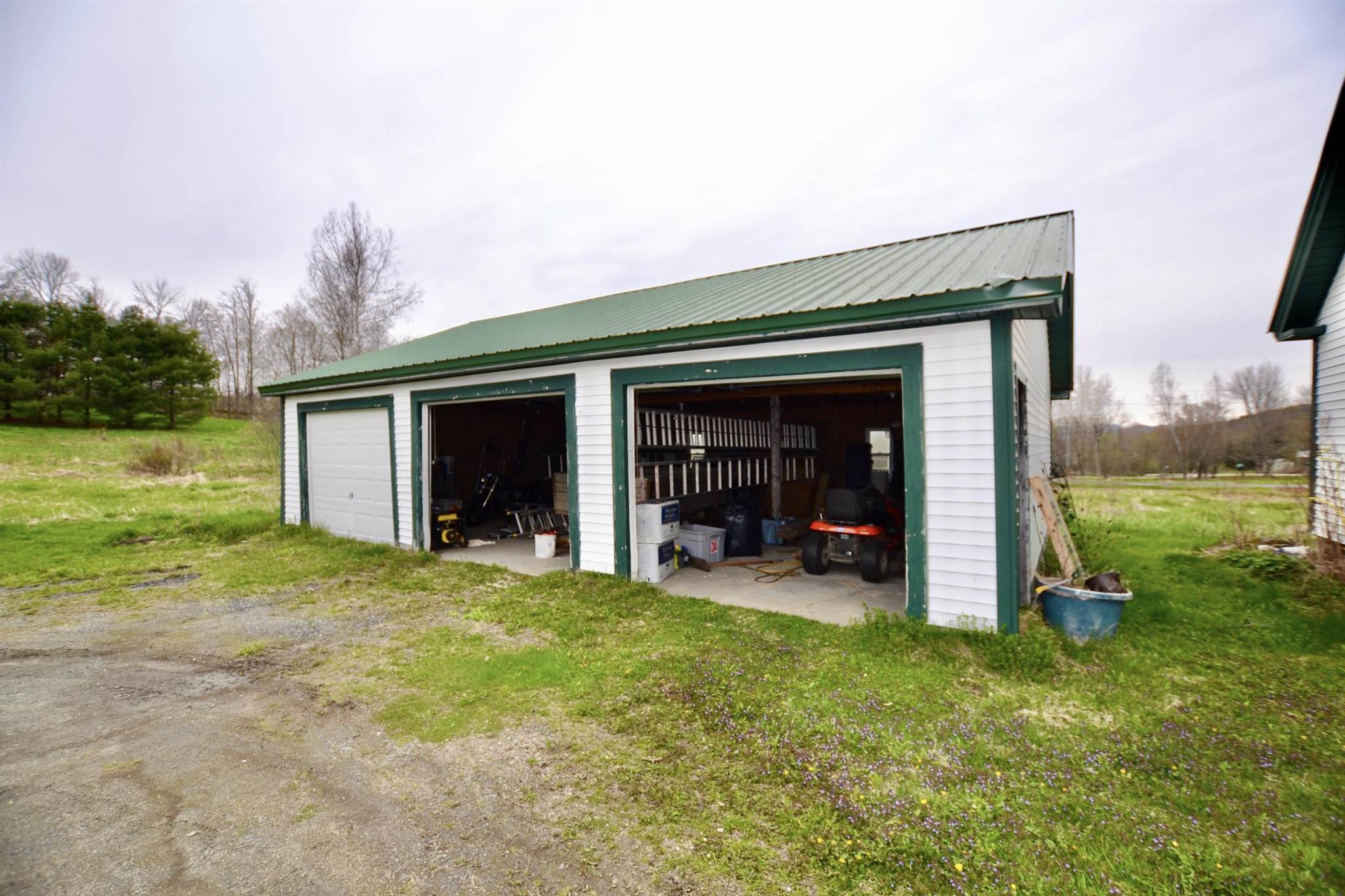 2935 Perry Hill Road Waterbury, VT 05676 - Photo 7 of 13 Gallery Image 7