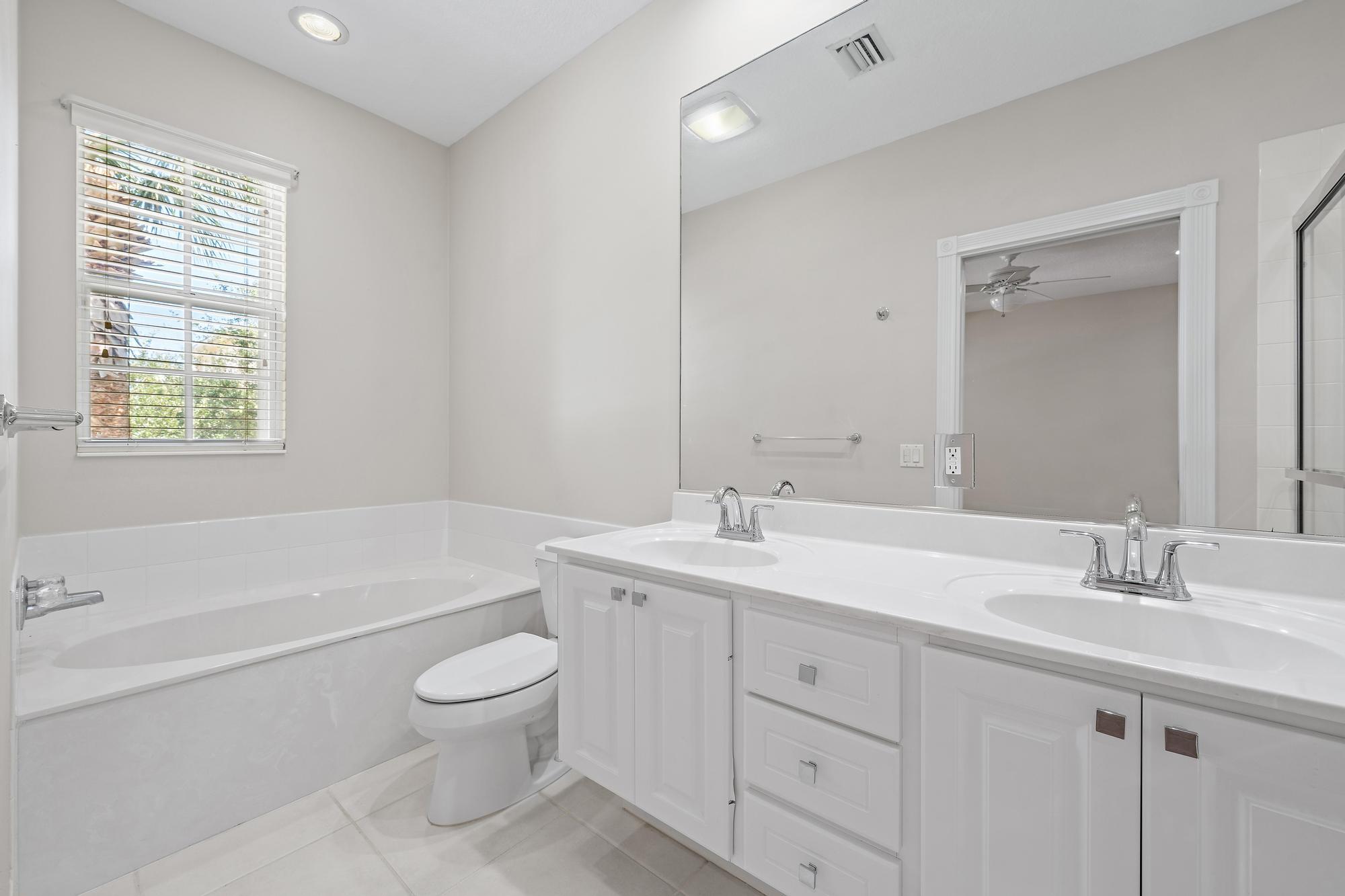 4110 Parkside Drive Jupiter, FL 33458 - Photo 16 of 30 4110 Parkside Drive-7