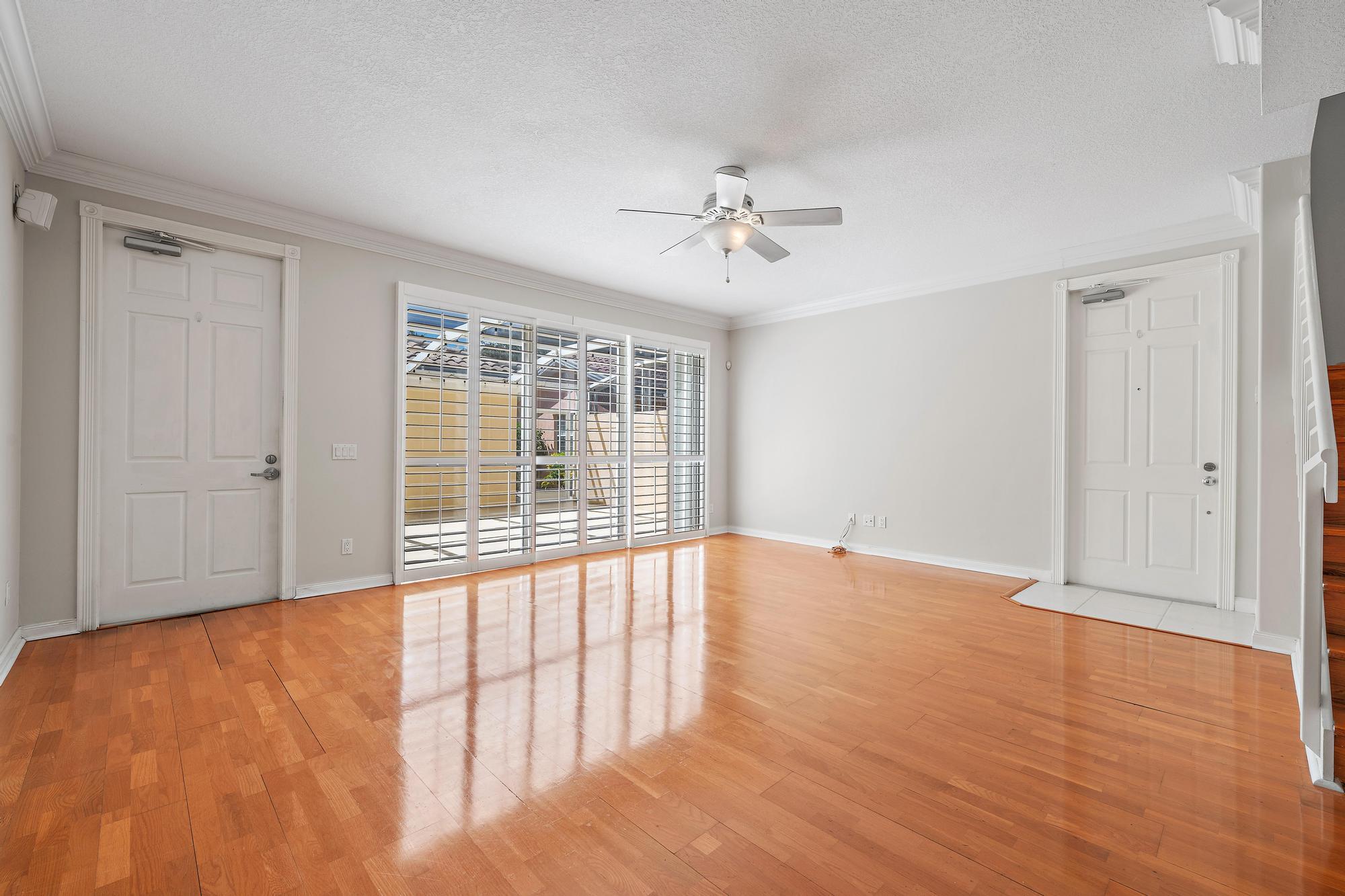 4110 Parkside Drive Jupiter, FL 33458 - Photo 4 of 30 4110 Parkside Drive-19