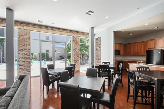 $5,800 | 840 Tchoupitoulas Street, Unit 221, New Orleans, LA 70130