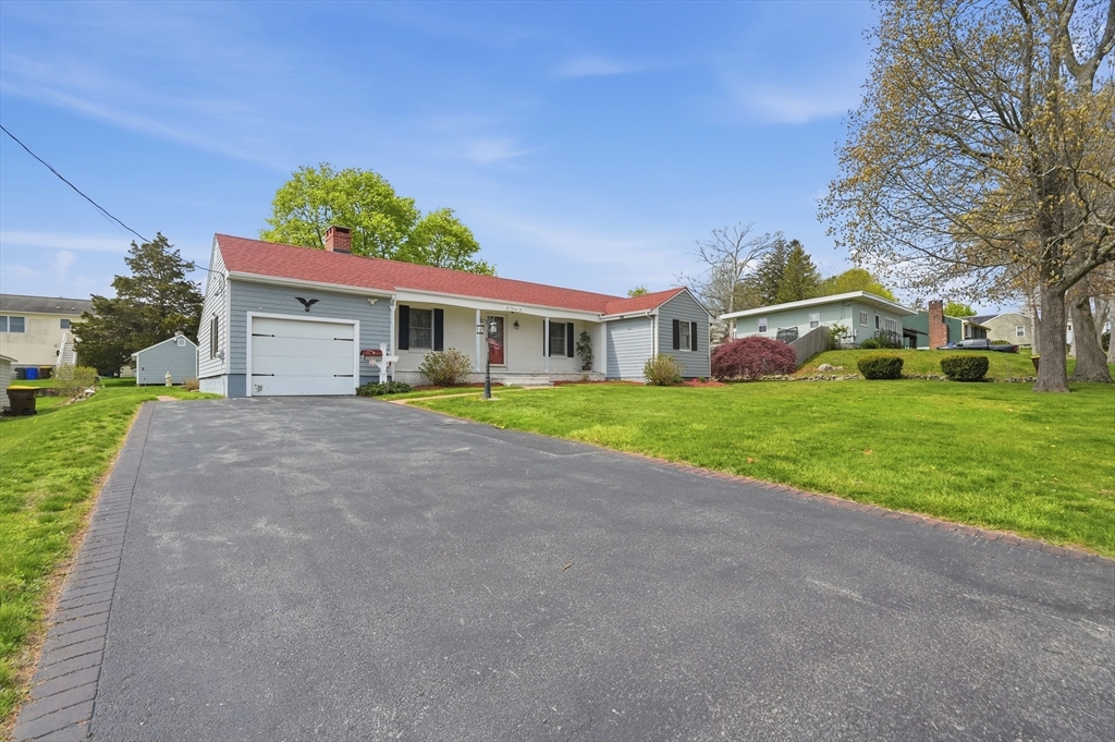 121 Wood Street Fall River, MA 02721 - Photo 2 of 41