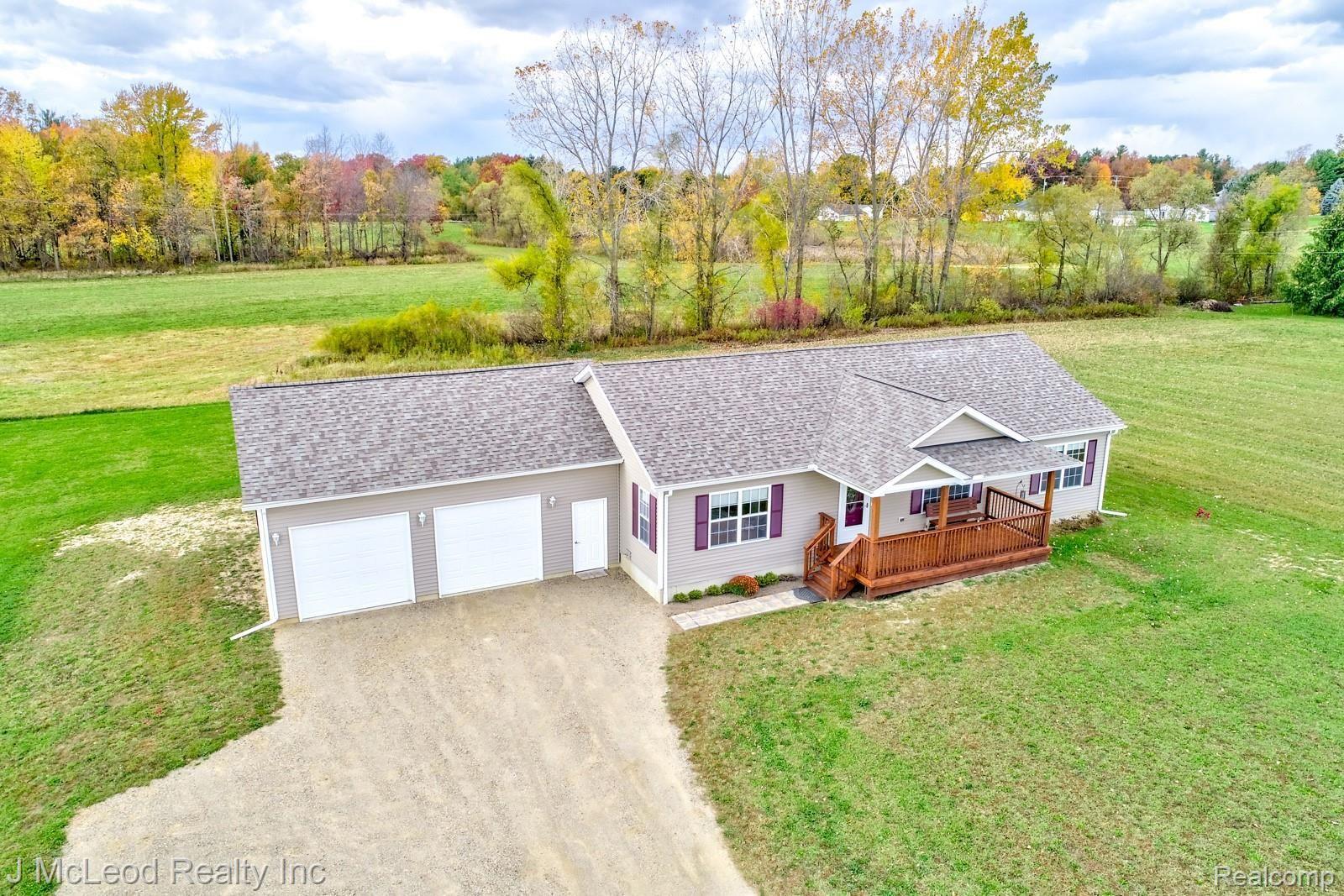 9564 McPherson Road Millington, MI 48746 - Photo 45 of 48 9564 McPherson Millington-45.jpg