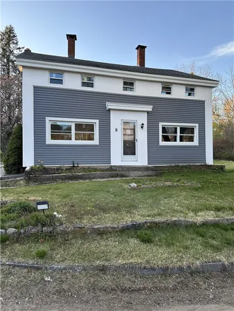 $2,300 | 8 Lake Court, Unit 1, Hopkinton, RI 02804