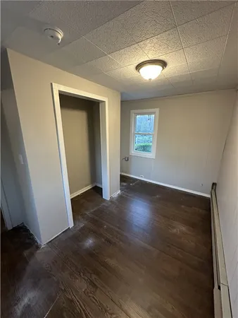 $2,300 | 8 Lake Court, Unit 1, Hopkinton, RI 02804