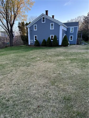 $2,300 | 8 Lake Court, Unit 1, Hopkinton, RI 02804