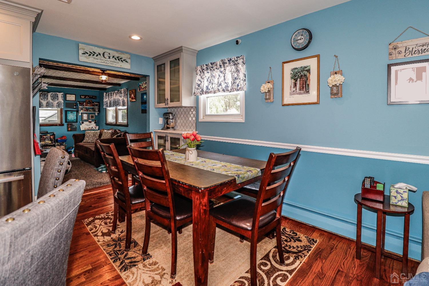 24 Finley Road Edison, NJ 08817 - Photo 9 of 27 a dining room with furniture and window