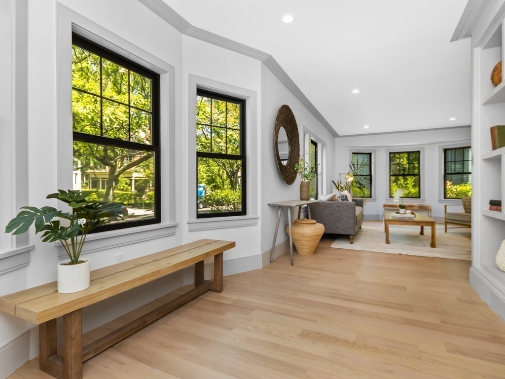 21 Naples Road, Unit 1 Brookline, MA 02446 - Photo 13 of 33 Gallery Image 13