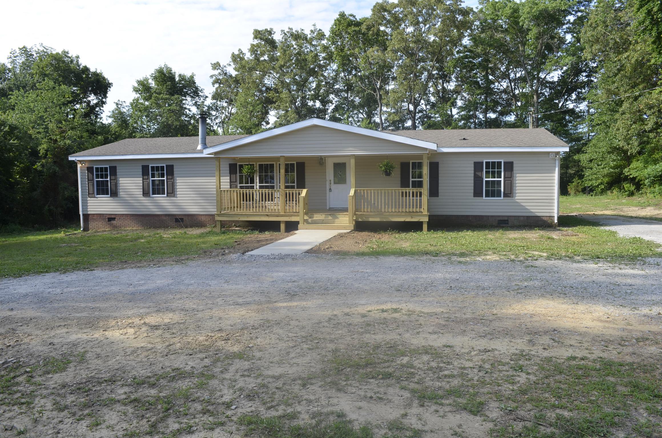 3977 Deans Shop Road Estill Springs, TN 37330 - Photo 2 of 26 Gallery Image 2