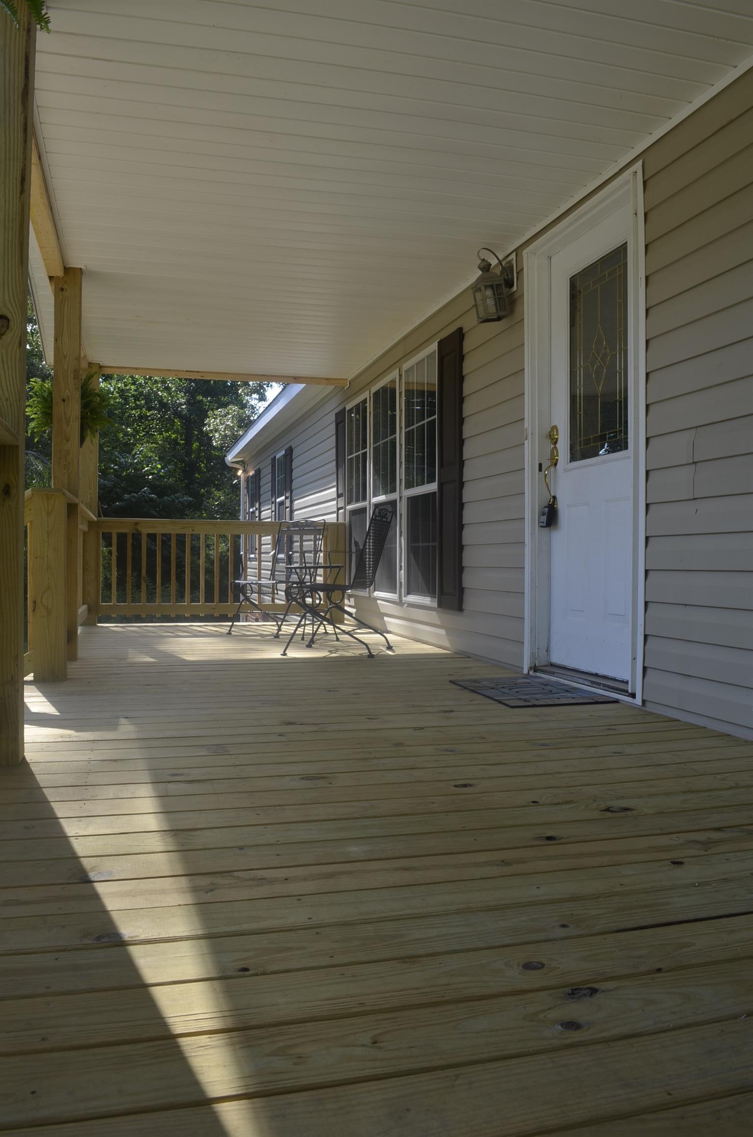3977 Deans Shop Road Estill Springs, TN 37330 - Photo 4 of 26 LARGE FRONT ENTERANCE