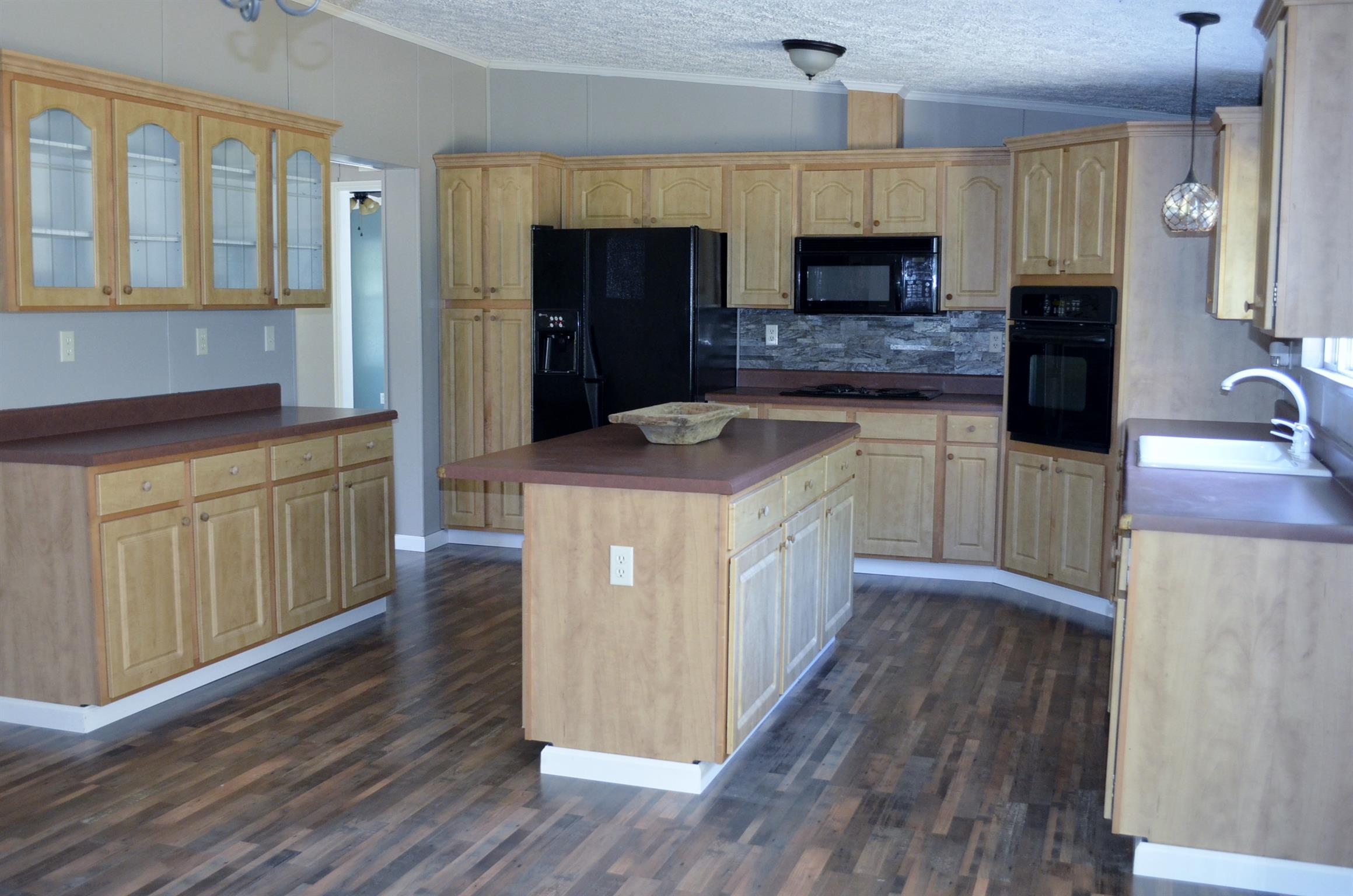 3977 Deans Shop Road Estill Springs, TN 37330 - Photo 8 of 26 KITCHEN WITH LARGE ISLAND