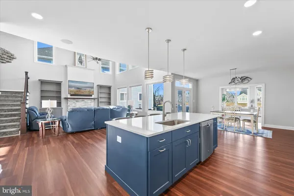 a bathroom with a toilet and a mirror