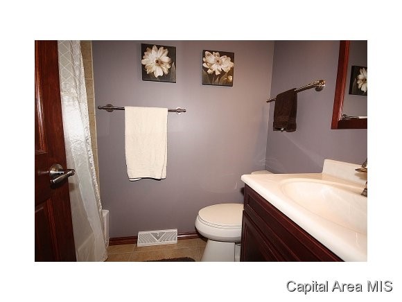 1904 Creighton Road Springfield, IL 62703 - Photo 13 of 22
