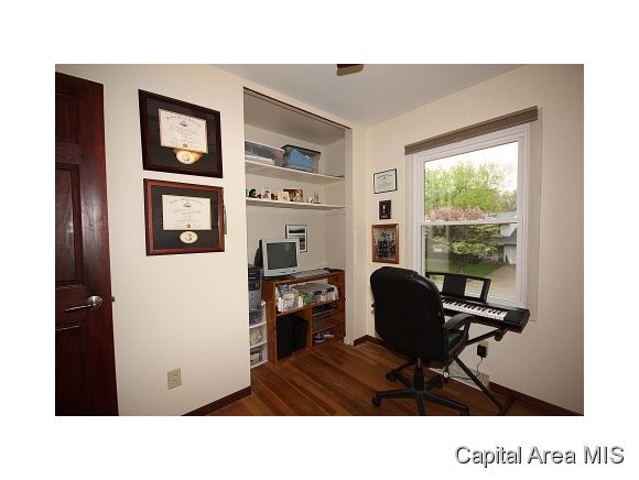 1904 Creighton Road Springfield, IL 62703 - Photo 14 of 22